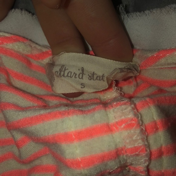 Coral shirt with Lacey back - Picture 3 of 3